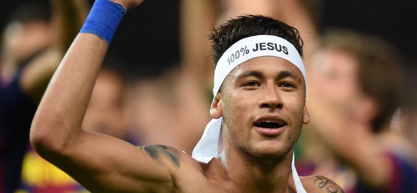 Faixa “100% Jesus” de Neymar gera reclamação do Comitê Olímpico Internacional