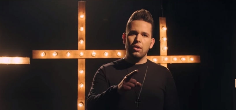 Pastor Lucas divulga video letra da canção 