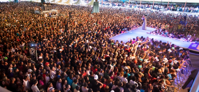 Maior emissora evangélica do Sul Fluminense comemora 21 anos com grande festa