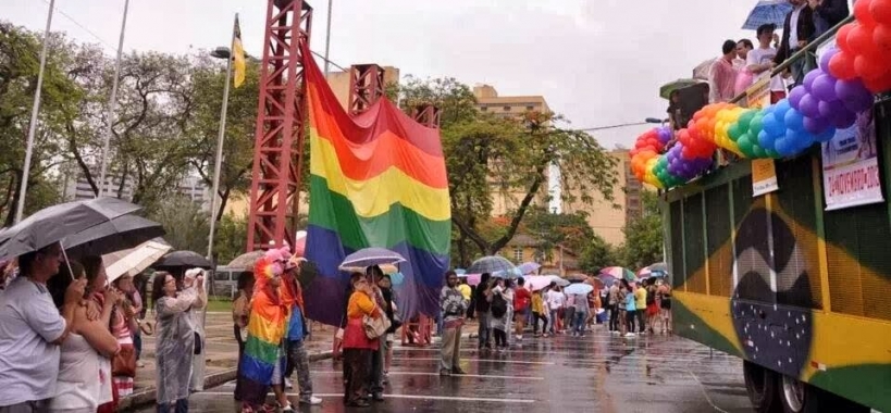 Movimentos LGBT podem trazer mais benefícios ou malefícios à cidade?