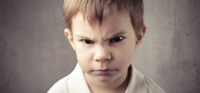 Enquete do dia: Mimar prejudica o desenvolvimento emocional da criança?