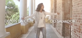 Conheça a nova música de Aline Barros: “Depois da Cruz”